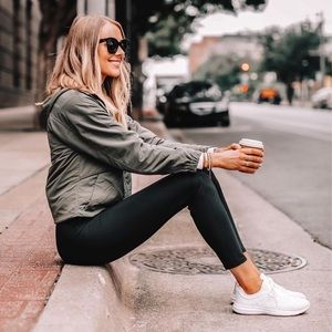 F21 Tight Athlete Skinny Performance Yoga Pants